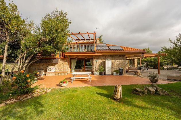 Foto 2 de Casa rural en venda a Pueblo - Urb. Norte de 4 habitacions amb terrassa i piscina