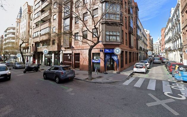Foto 2 de Garatge en venda a calle De Santa Feliciana de 22 m²