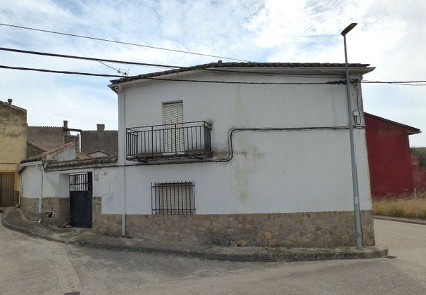 Foto 2 de Casa rural en venta en Sotillo de las Palomas de 4 habitaciones con balcón