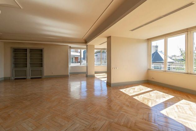 Foto 1 de Pis en venda a Almagro de 6 habitacions amb terrassa i garatge