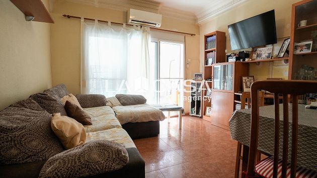 Foto 1 de Pis en venda a calle De Beatríz Tortosa de 4 habitacions amb balcó i aire acondicionat