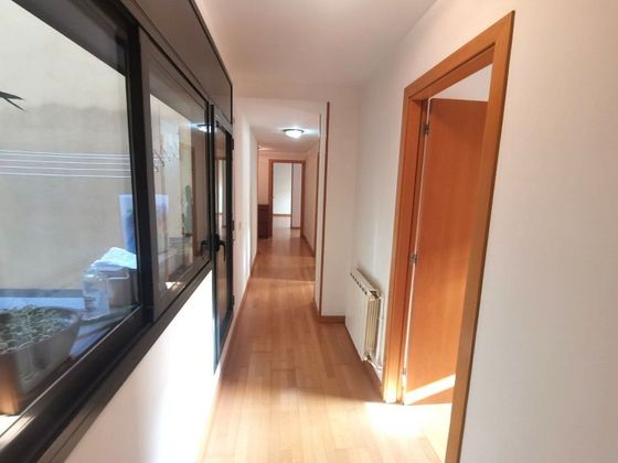 Foto 2 de Pis en venda a Vila de Gràcia de 4 habitacions amb balcó i aire acondicionat