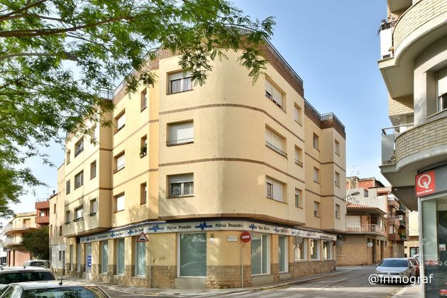 Foto 1 de Local en venda a calle Josep Carner amb aire acondicionat i calefacció