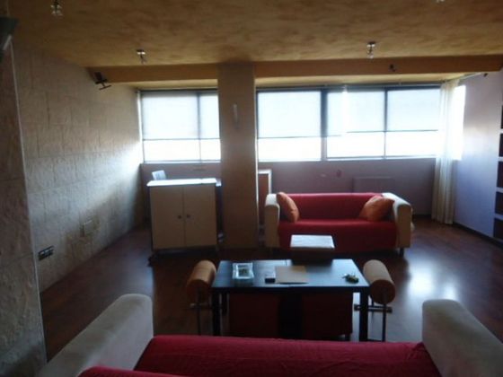 Foto 1 de Venta de piso en Bulevar - Plaza Castilla de 1 habitación con calefacción y ascensor