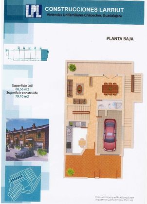 Foto 2 de Casa adossada en venda a calle Carracastillo de 3 habitacions amb terrassa i jardí