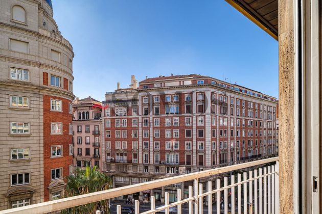 Foto 1 de Venta de piso en El Putxet i el Farró de 5 habitaciones con terraza y calefacción