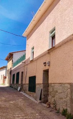 Foto 1 de Casa adossada en venda a Arbancón de 4 habitacions amb garatge