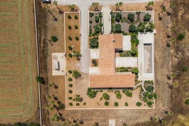 Foto 2 de Casa en venda a Campos de 7 habitacions amb piscina i jardí