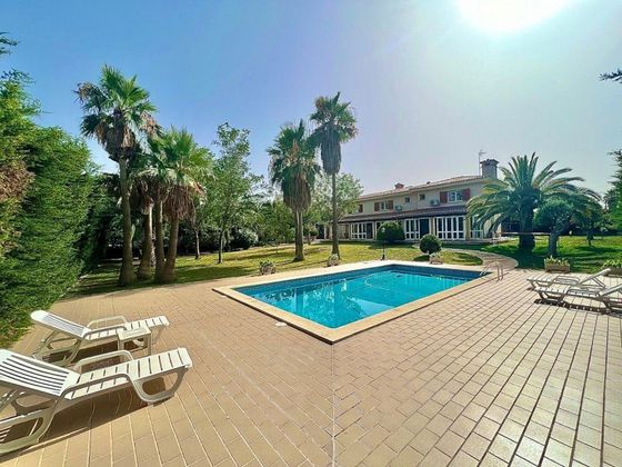Foto 1 de Xalet en venda a Es Garrovers de 5 habitacions amb terrassa i piscina