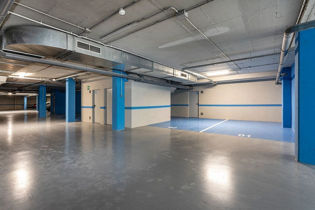 Foto 2 de Garatge en venda a calle Joana Raspall de 13 m²