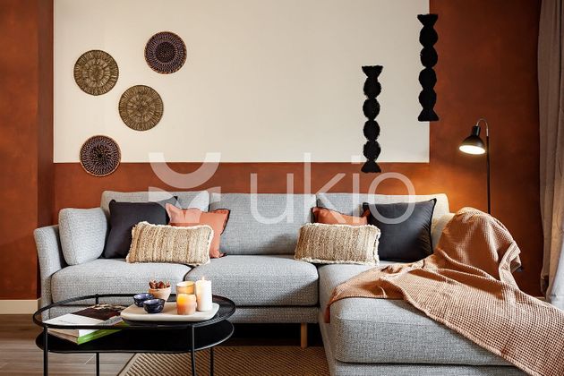 Foto 2 de Piso en alquiler en La Nova Esquerra de l'Eixample de 3 habitaciones con terraza y muebles