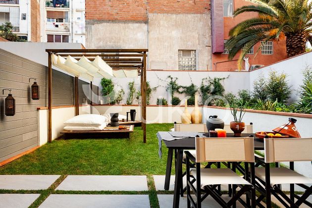 Foto 2 de Alquiler de piso en Vila de Gràcia de 2 habitaciones con terraza y piscina
