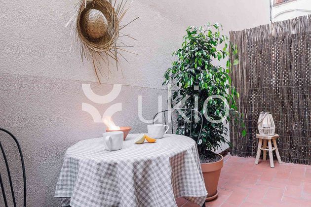 Foto 1 de Pis en lloguer a Vila de Gràcia de 1 habitació amb terrassa i mobles