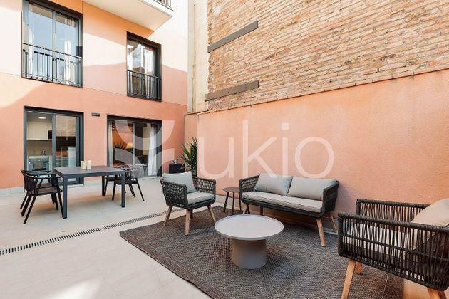 Foto 2 de Alquiler de dúplex en Les Corts de 3 habitaciones con terraza y piscina