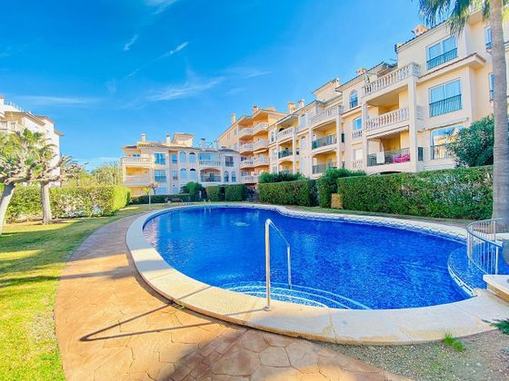 Foto 1 de Àtic en venda a Can Pastilla - Les Meravelles - S'Arenal de 1 habitació amb terrassa i piscina