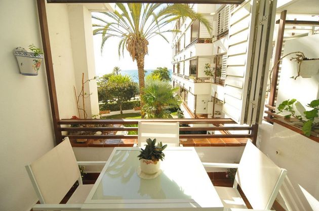 Foto 2 de Piso en venta en Canet de Mar de 4 habitaciones con terraza y piscina