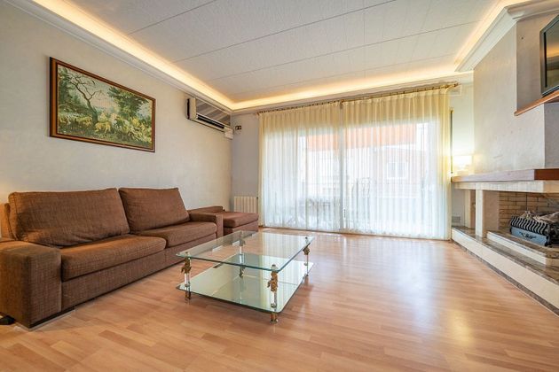 Foto 2 de Alquiler de piso en Malgrat de Mar de 2 habitaciones con terraza y muebles