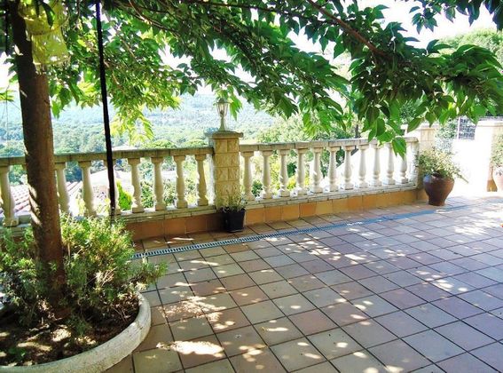 Foto 1 de Xalet en venda a Niàgara Parc - Ágora Parc - Roca Rossa de 4 habitacions amb terrassa i piscina