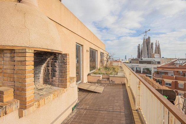 Foto 2 de Venta de ático en paseo De Sant Joan de 3 habitaciones con terraza y balcón