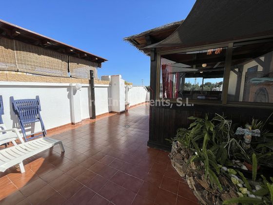 Foto 2 de Ático en venta en avenida Retamar de 2 habitaciones con terraza y piscina