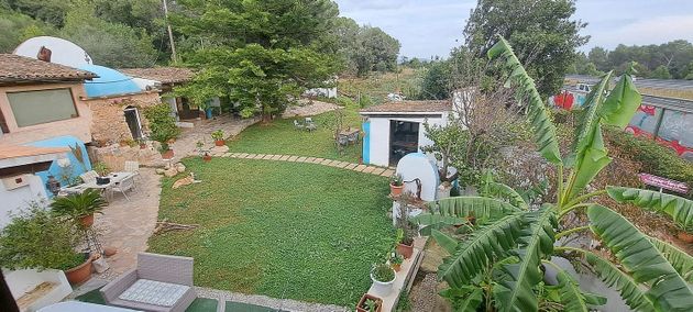 Foto 1 de Venta de casa rural en Campanet de 6 habitaciones con terraza y jardín