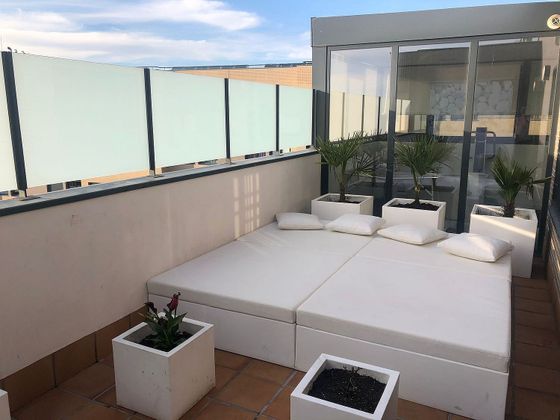 Foto 1 de Àtic en venda a Vivero - Hospital - Universidad de 4 habitacions amb terrassa i piscina
