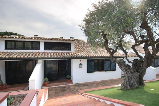 Foto 1 de Casa en venda a Sant Vicenç de Montalt de 4 habitacions amb piscina