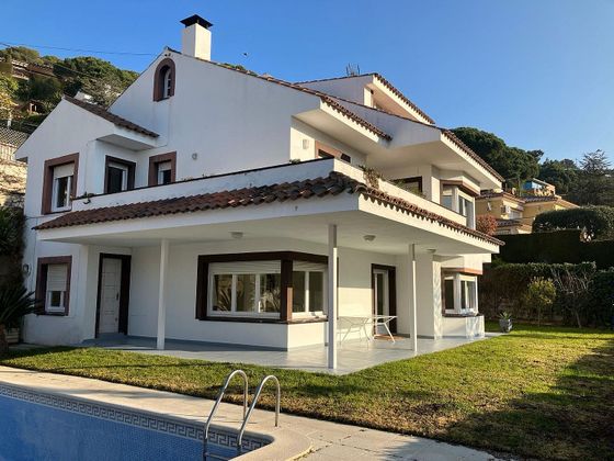 Foto 1 de Casa en lloguer a Sant Andreu de Llavaneres de 3 habitacions amb terrassa i piscina