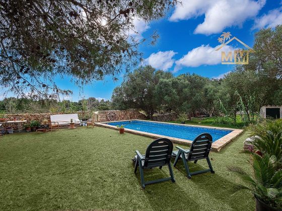 Foto 1 de Casa rural en venta en Sant Climent-Es Canutells de 3 habitaciones con terraza y piscina
