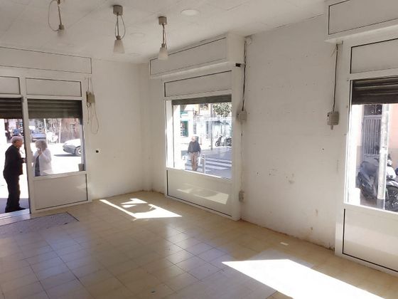 Foto 1 de Alquiler de local en calle De Garcilaso de 55 m²