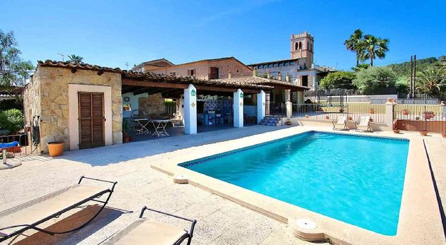 Foto 1 de Venta de chalet en Calvià de 5 habitaciones con terraza y piscina