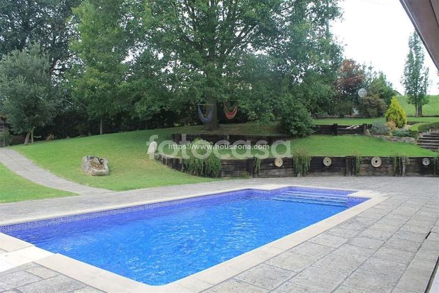 Foto 2 de Xalet en venda a Mungia de 4 habitacions amb piscina i garatge