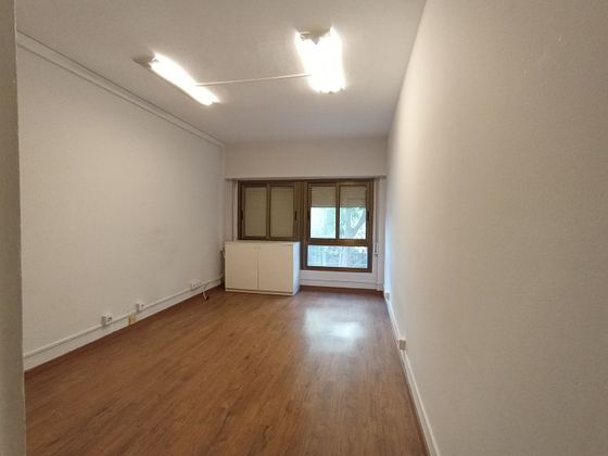Foto 1 de Oficina en alquiler en calle De la Corunya de 33 m²