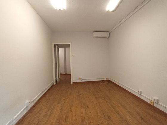Foto 2 de Oficina en alquiler en calle De la Corunya de 33 m²