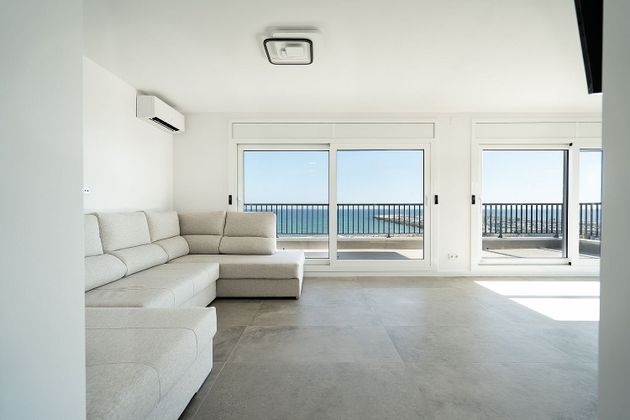 Foto 1 de Àtic en venda a Segur Platja de 2 habitacions amb terrassa i garatge