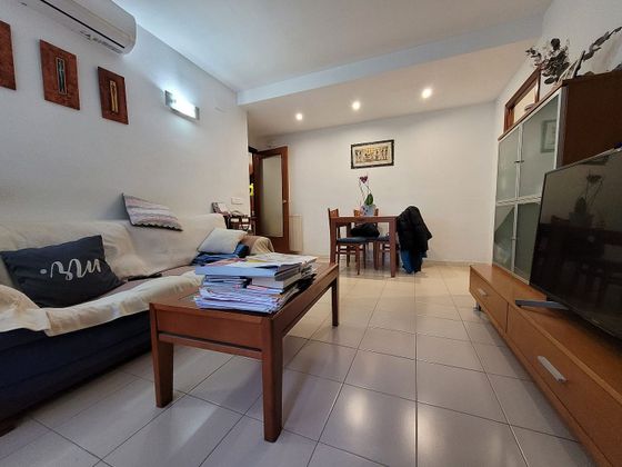 Foto 1 de Venta de piso en Can Borrell - La Plana de Lledó de 2 habitaciones con garaje y aire acondicionado