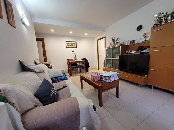 Foto 2 de Venta de piso en Can Borrell - La Plana de Lledó de 2 habitaciones con garaje y aire acondicionado
