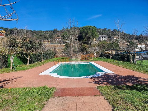 Foto 2 de Venta de chalet en Vallgorguina de 5 habitaciones con terraza y piscina