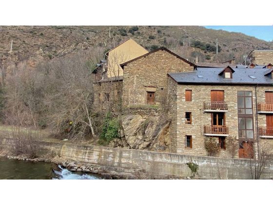 Foto 1 de Casa rural en venda a Esterri d´Àneu de 6 habitacions i 400 m²