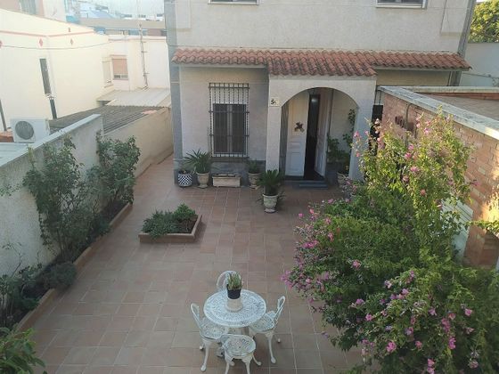 Foto 1 de Xalet en venda a La Font d'en Fargues de 3 habitacions amb terrassa i jardí