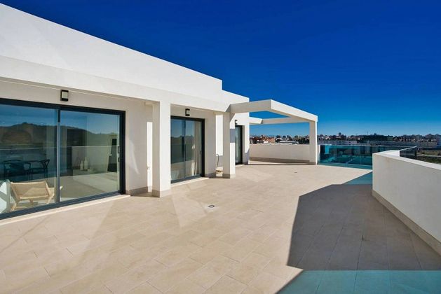 Foto 2 de Àtic en venda a Las Lagunas de 3 habitacions amb terrassa i piscina