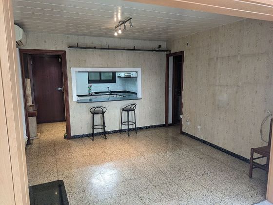 Foto 1 de Pis en venda a Gran Via del Mar-Zona Universitaria de 2 habitacions amb terrassa i garatge