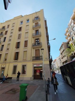 Foto 1 de Pis en venda a Vila de Gràcia de 3 habitacions amb balcó