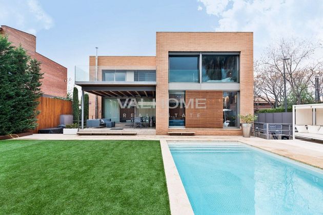 Foto 1 de Casa en venta en Mira-sol de 6 habitaciones con terraza y piscina