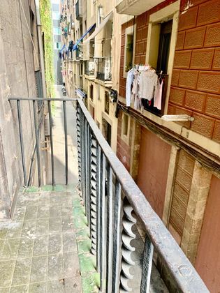 Foto 1 de Pis en venda a Sant Pere, Santa Caterina i la Ribera de 5 habitacions amb balcó