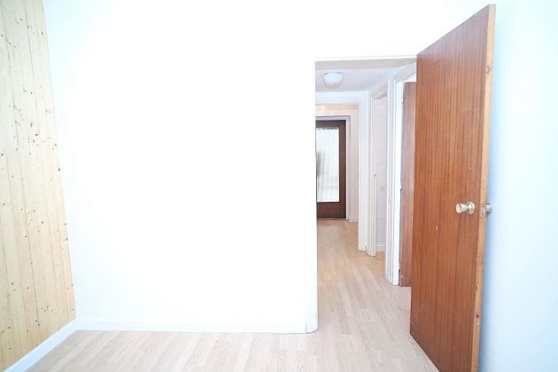 Foto 1 de Venta de piso en Vila de Gràcia de 2 habitaciones con balcón