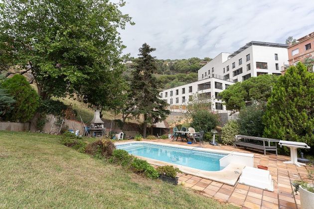Foto 1 de Xalet en venda a Vallcarca i els Penitents de 9 habitacions amb terrassa i piscina
