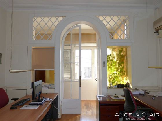 Foto 1 de Pis en venda a rambla De Catalunya de 5 habitacions amb balcó i aire acondicionat