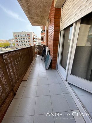 Foto 2 de Venta de piso en Parc Empresarial de 3 habitaciones con balcón y ascensor