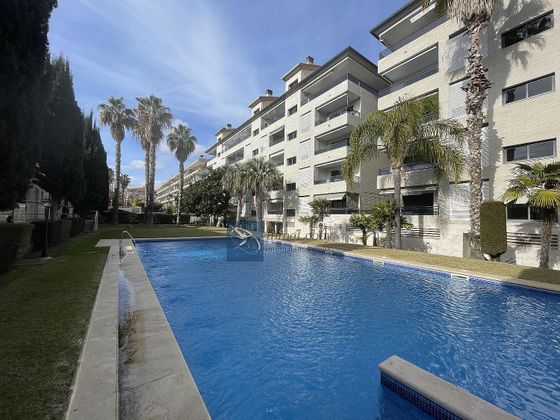 Foto 1 de Piso en venta en avenida De Verona Terol de 3 habitaciones con terraza y piscina